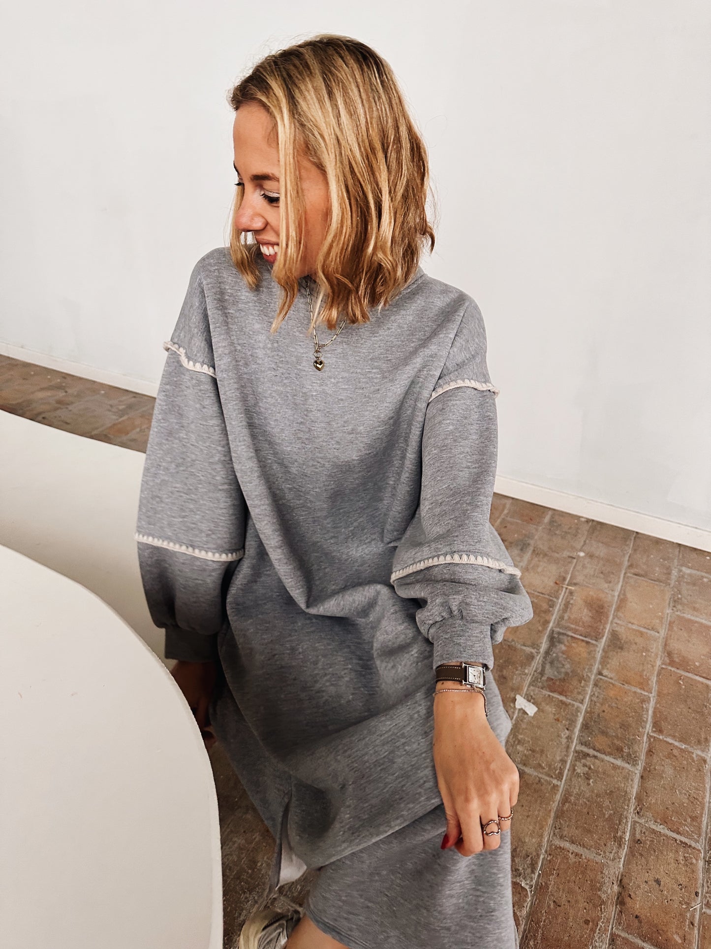 Emmy sweaterjurk grijs