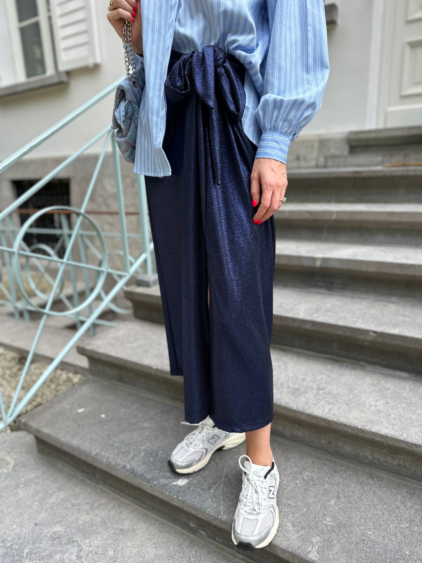 Nora rok blauw