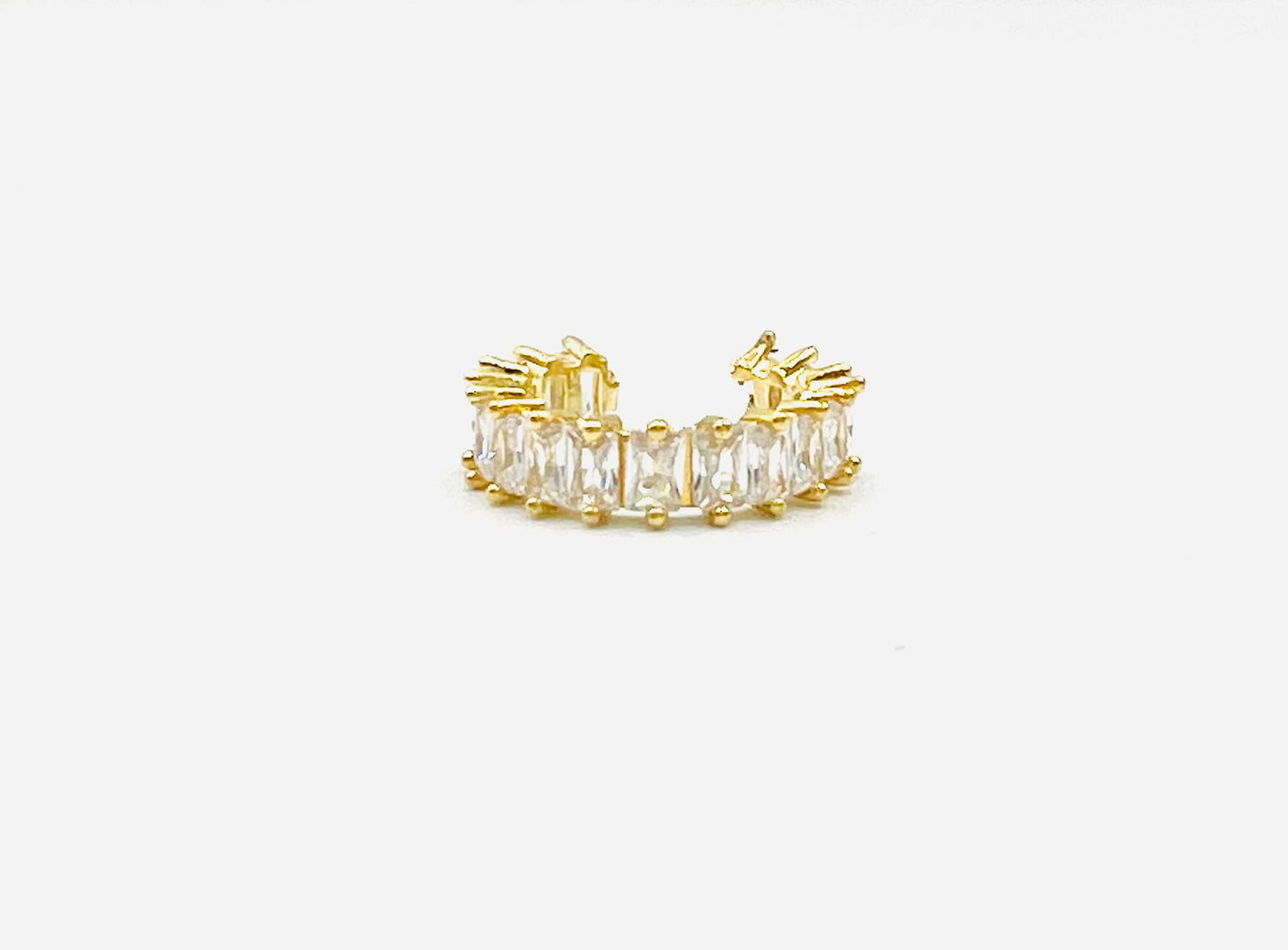 Thalisa Earcuff wit