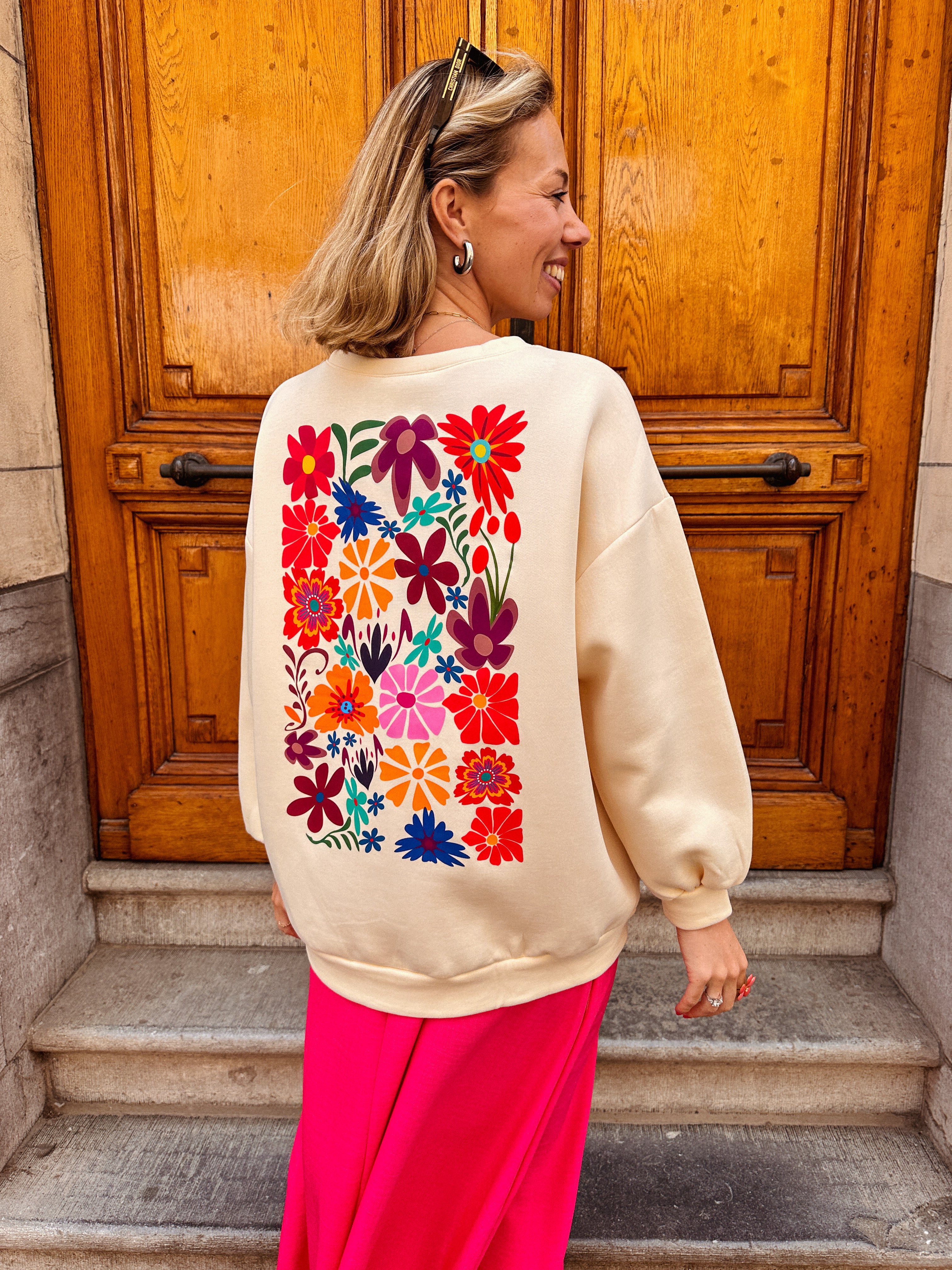Azura sweater ecru gebloemd