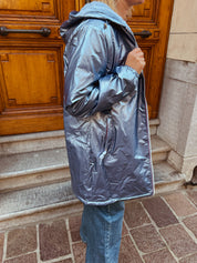 Metallic regenjas blauw
