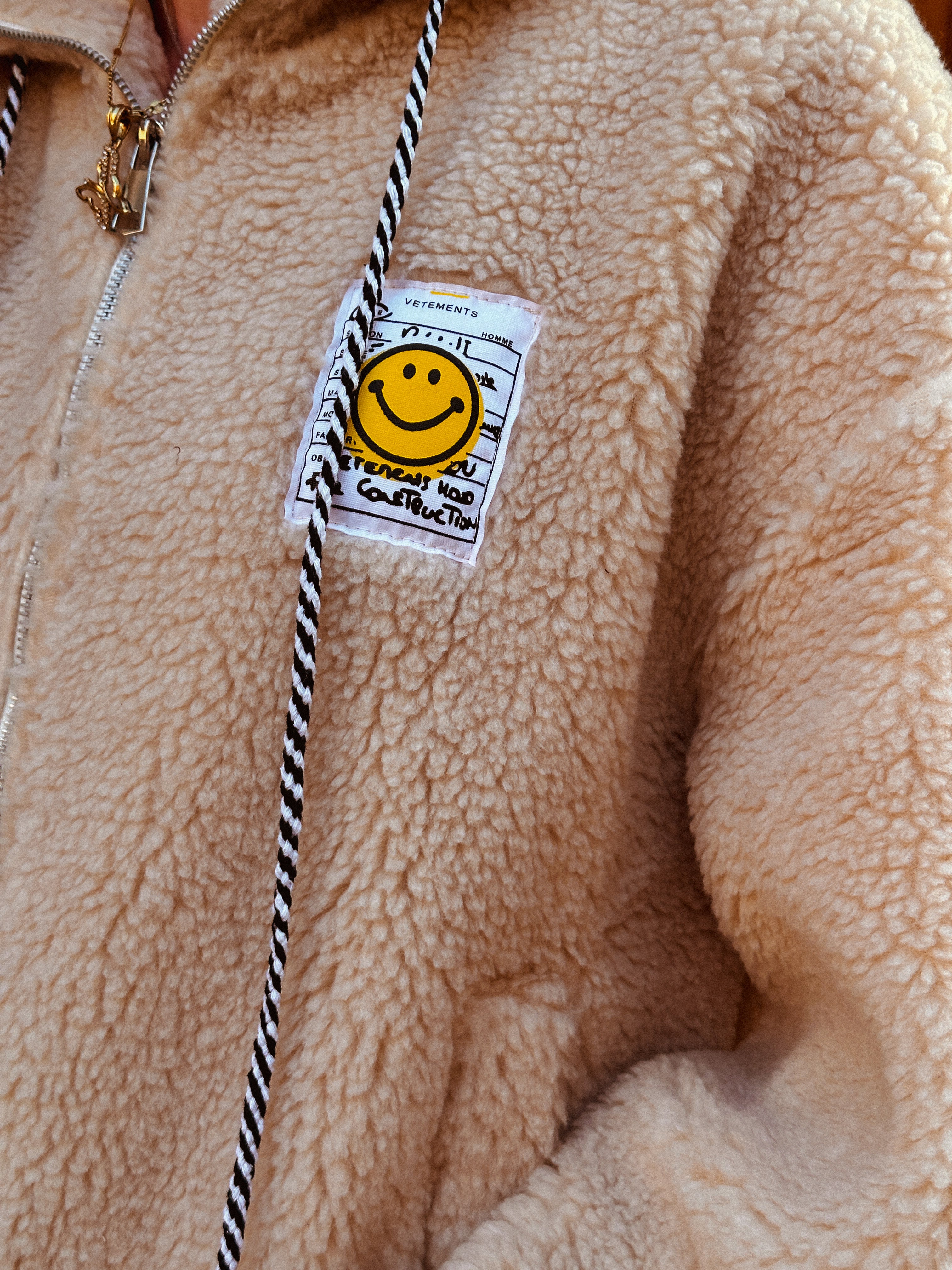 Smiley teddy gilet beige