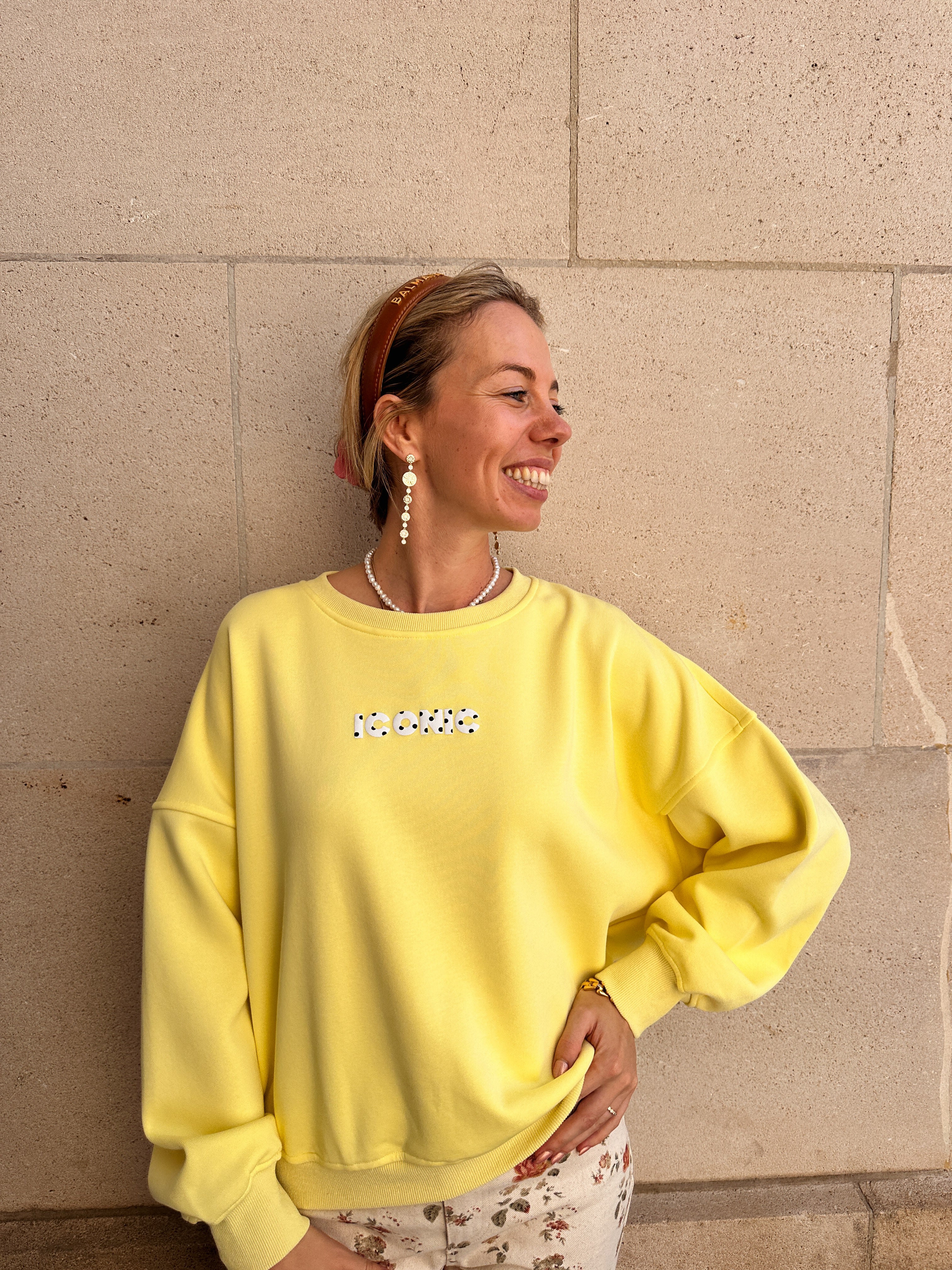 Iconic sweater butteryellow