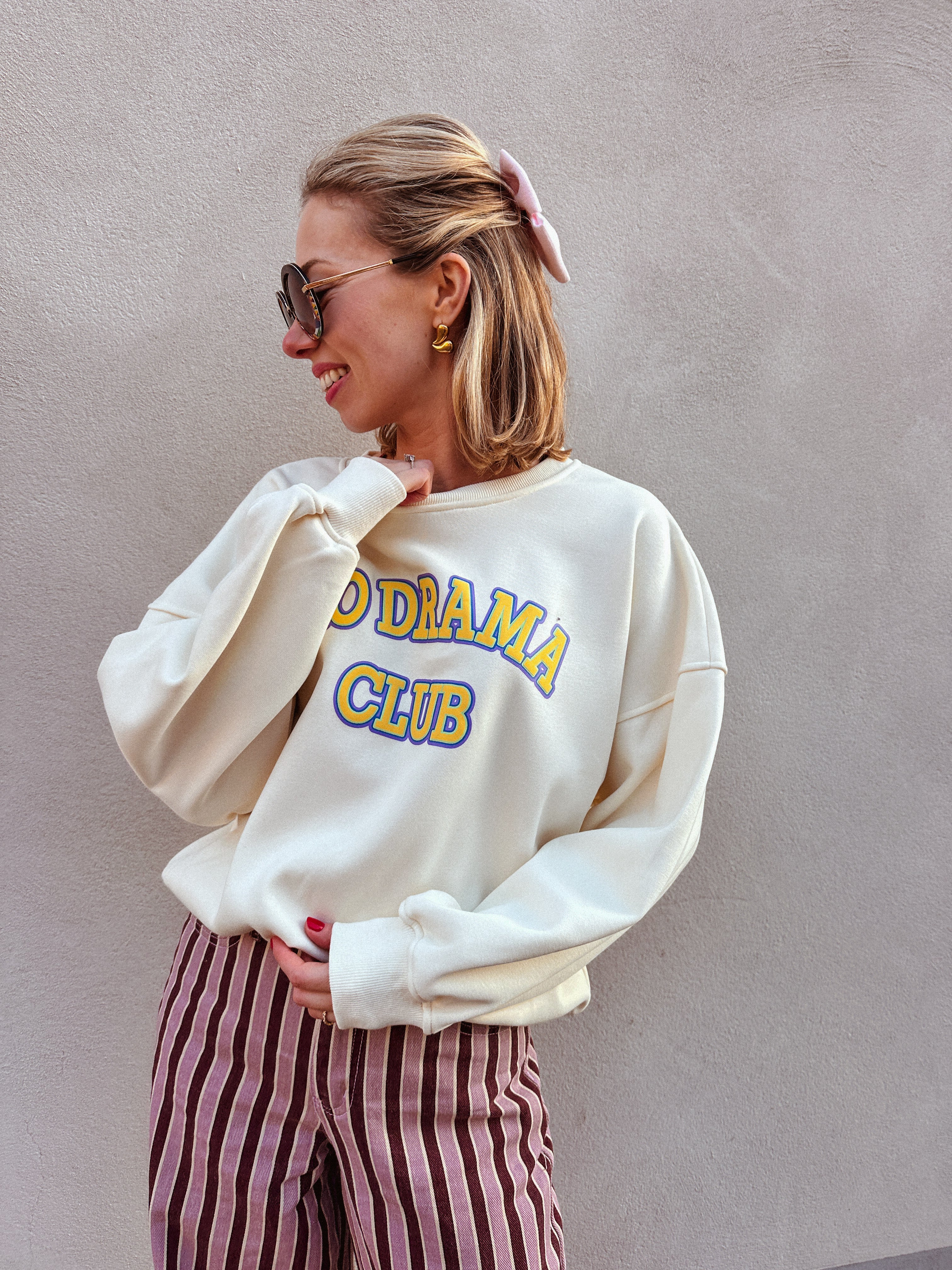 Sweater no drama club ecru