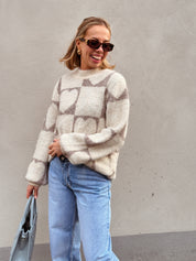 Liese trui ecru hartjes