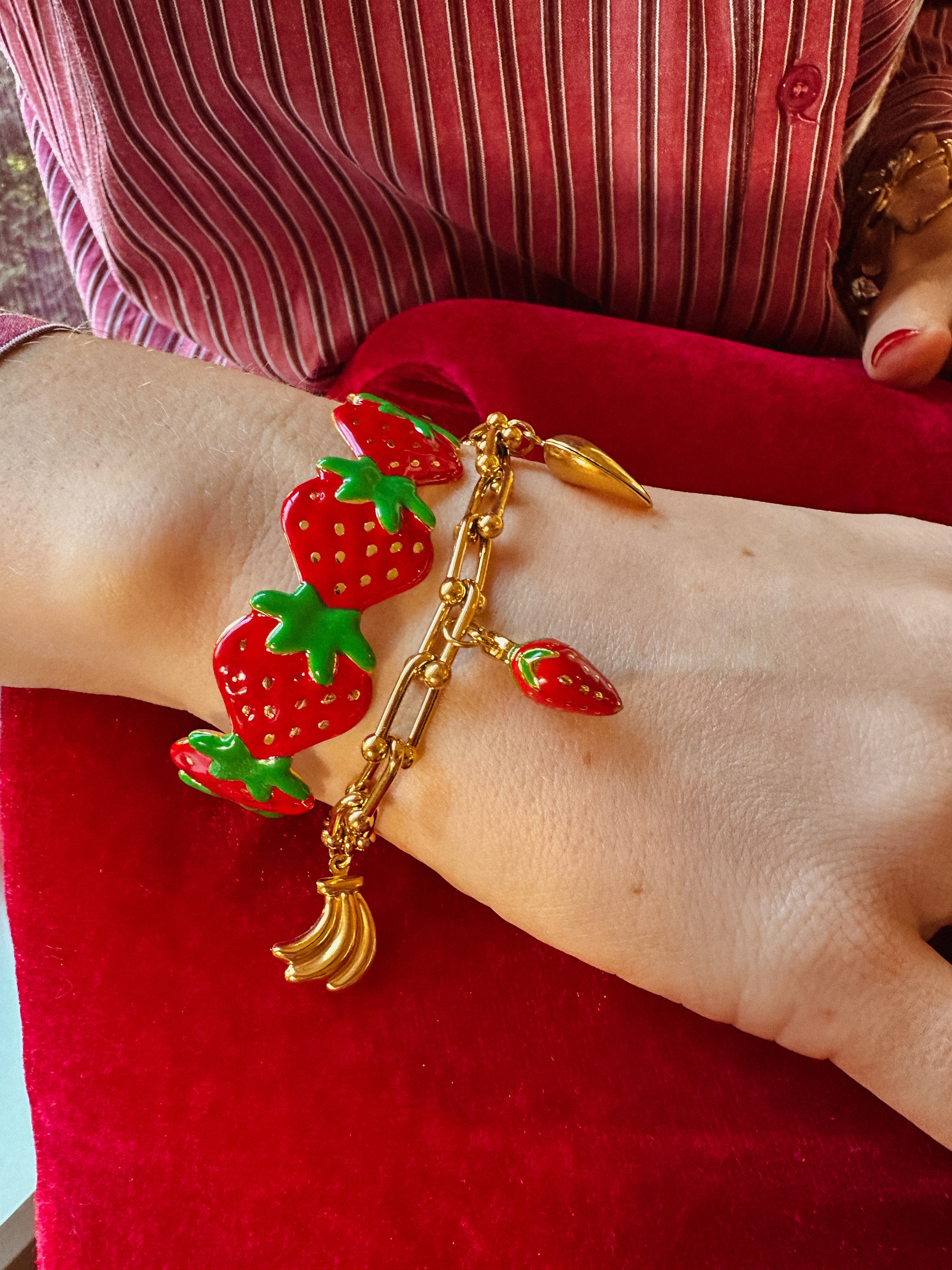 Sarah armband strawberry