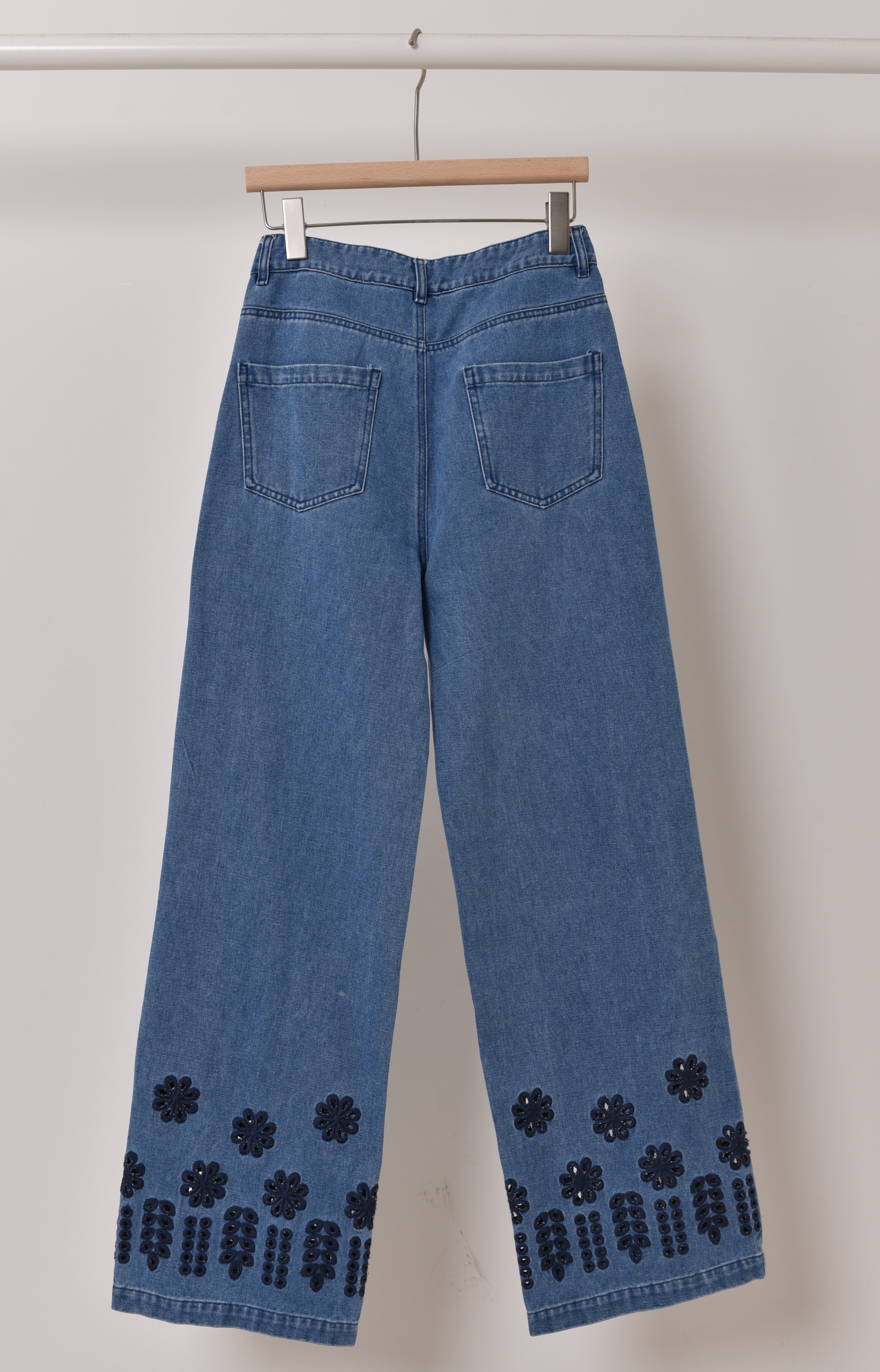 Liora jeans gebloemd