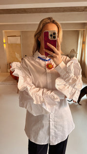 Glamorous blouse wit