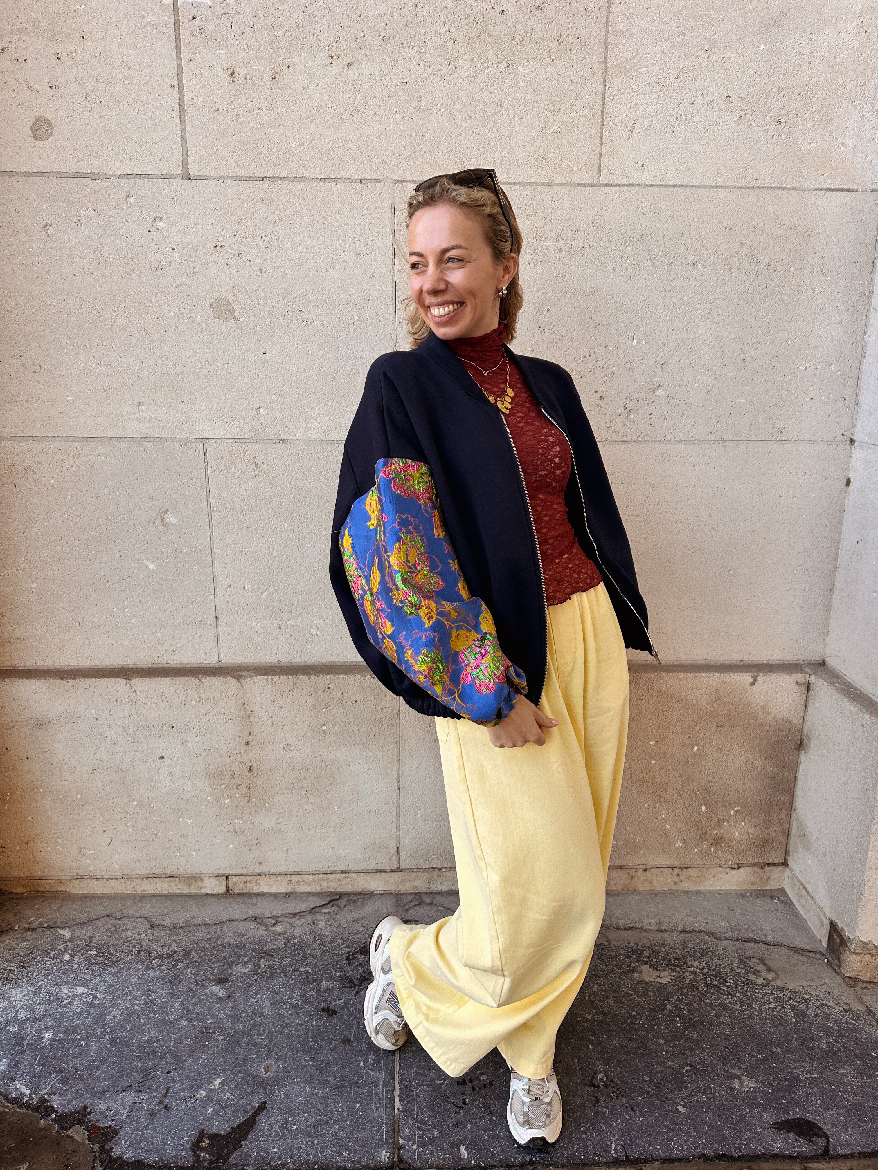 Félice bomber gilet met statement mouwen