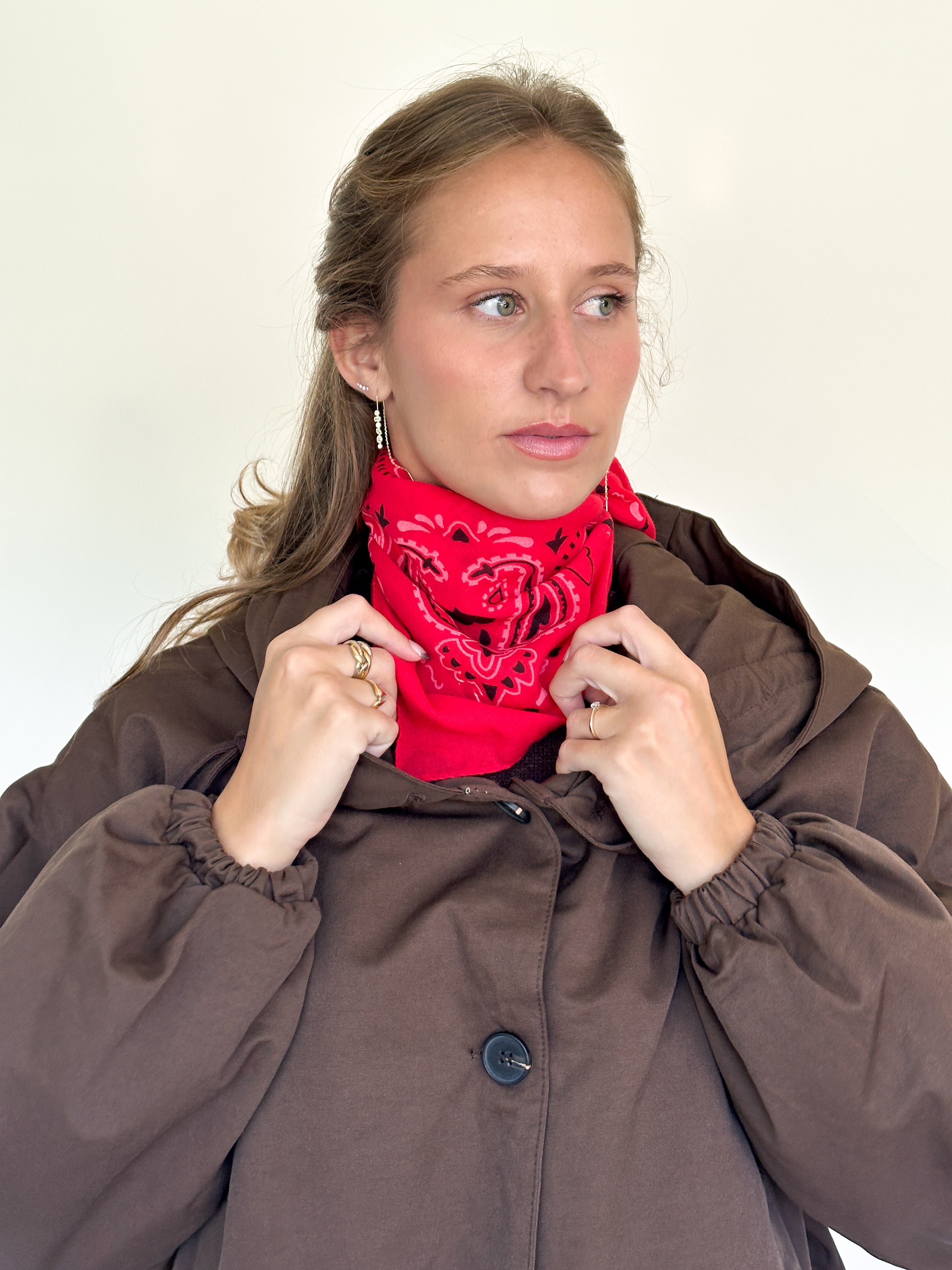 Maeve jas bruin