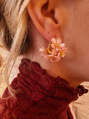 Mila oorbellen gebloemd