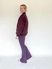 Bruna flared legging mulberry wine The Lola Club