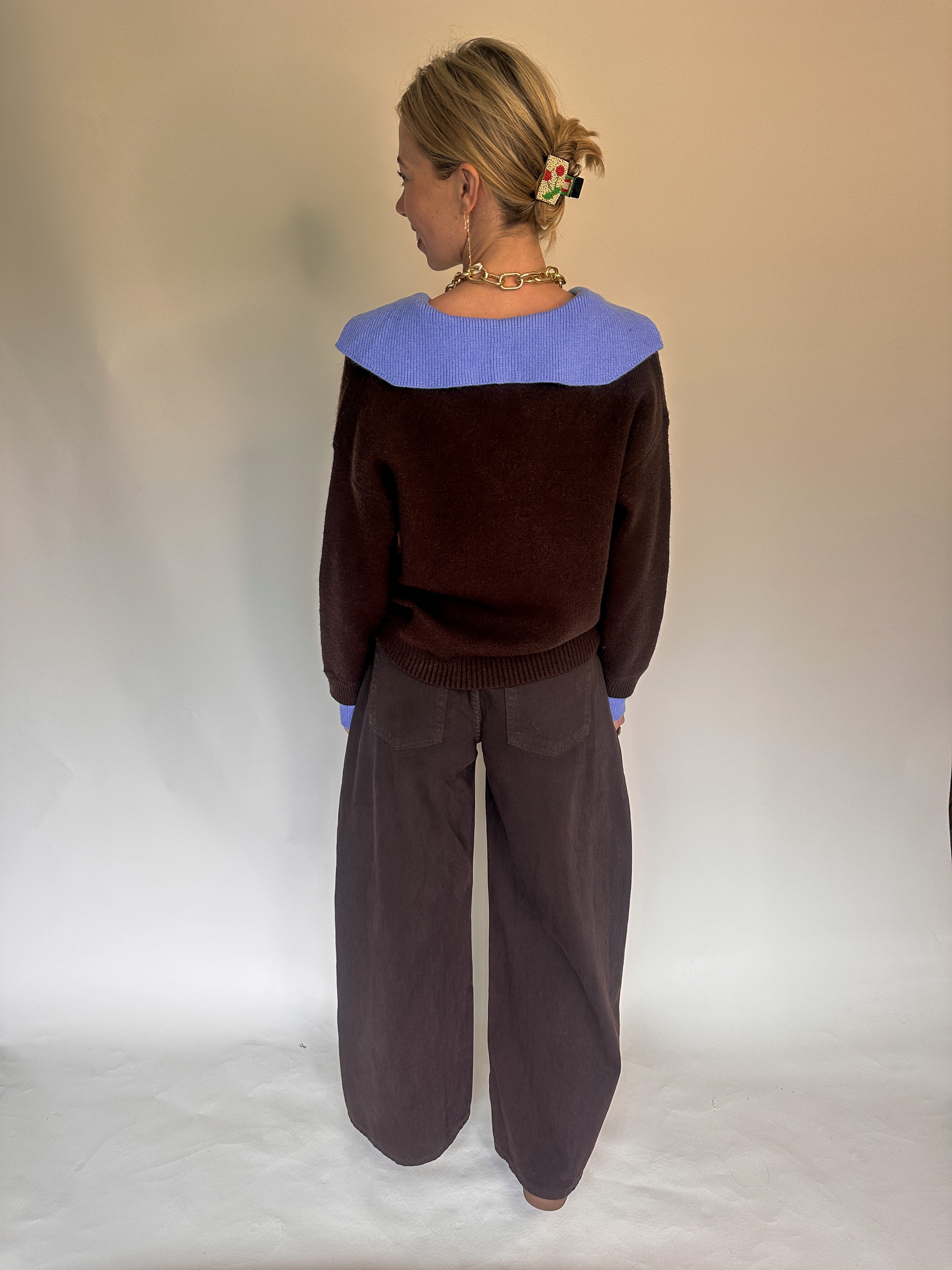 Ariane hart trui bruin
