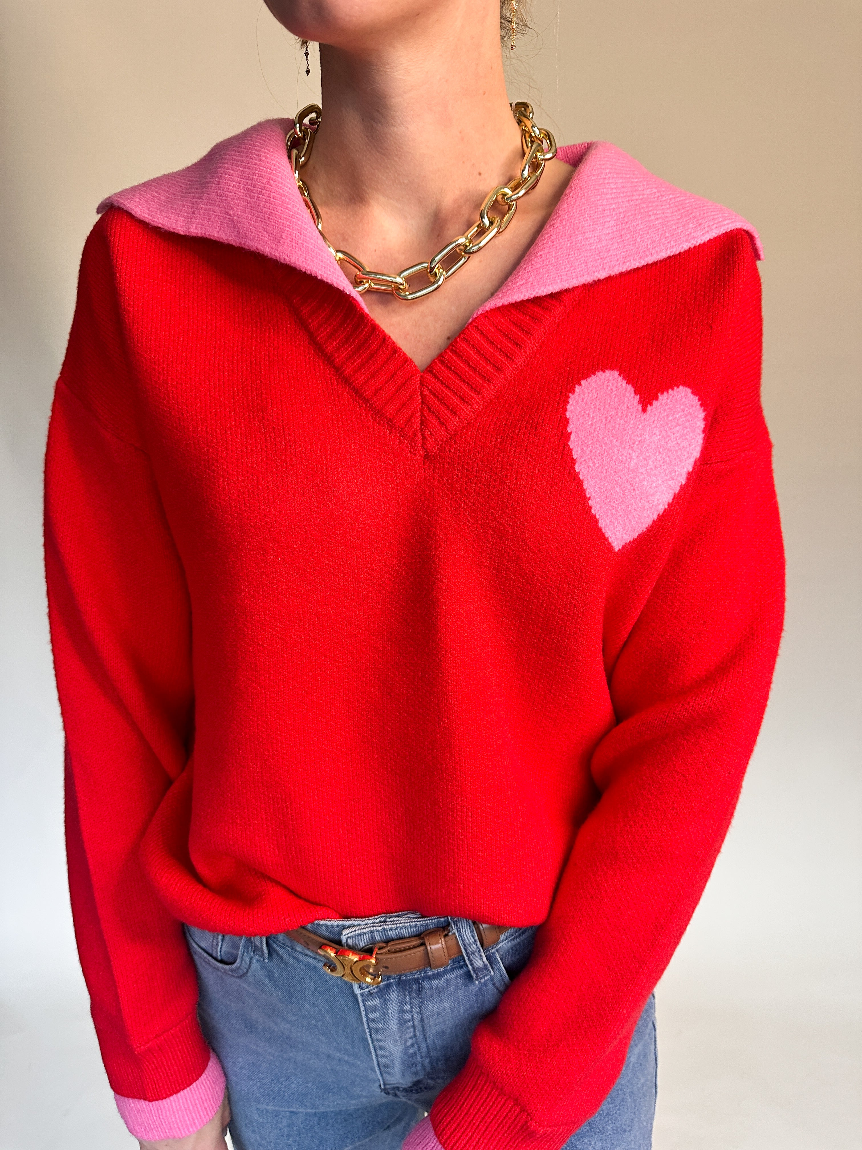 Ariane hart red trui