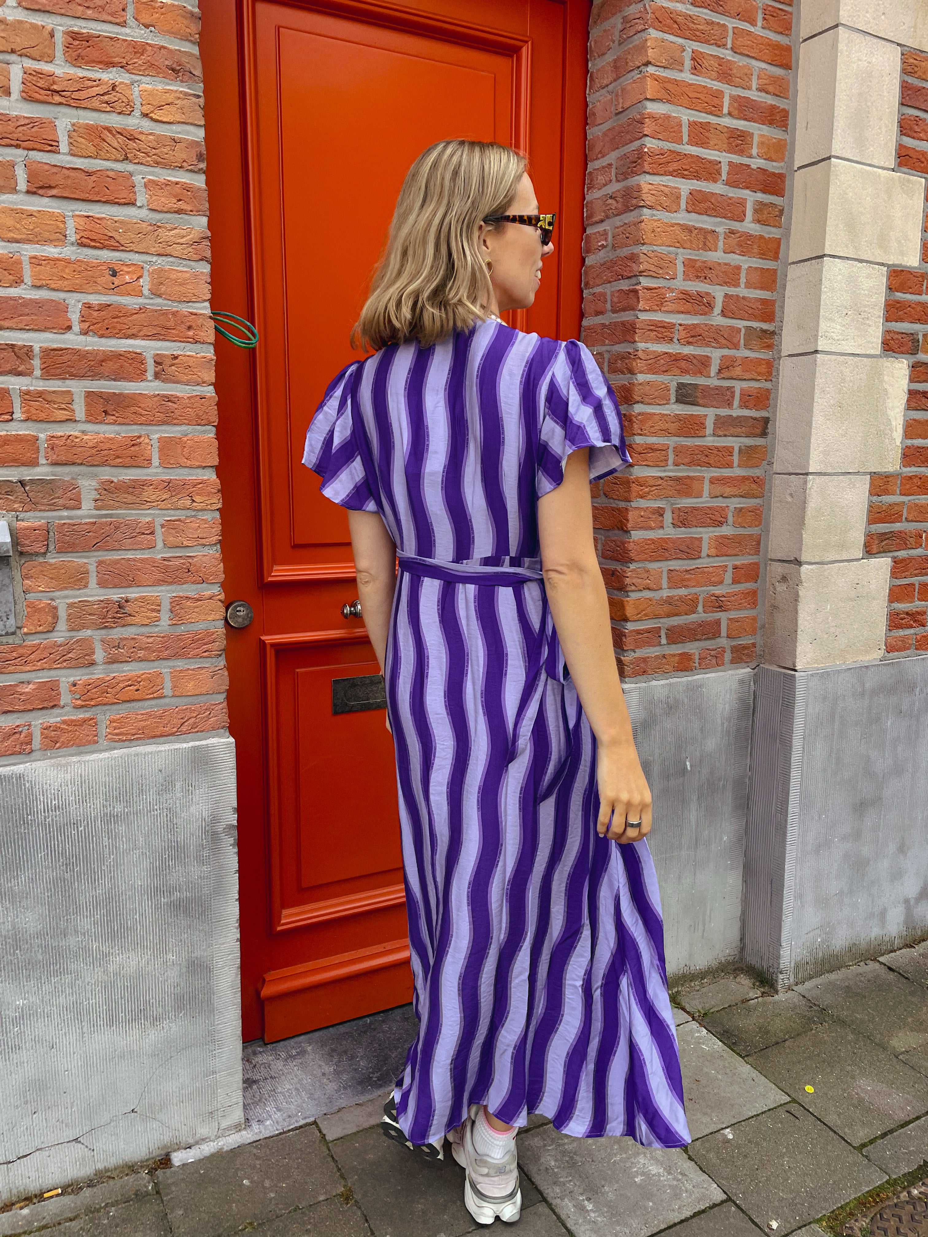 Ava wavy stripe Jurk Colourful rebel