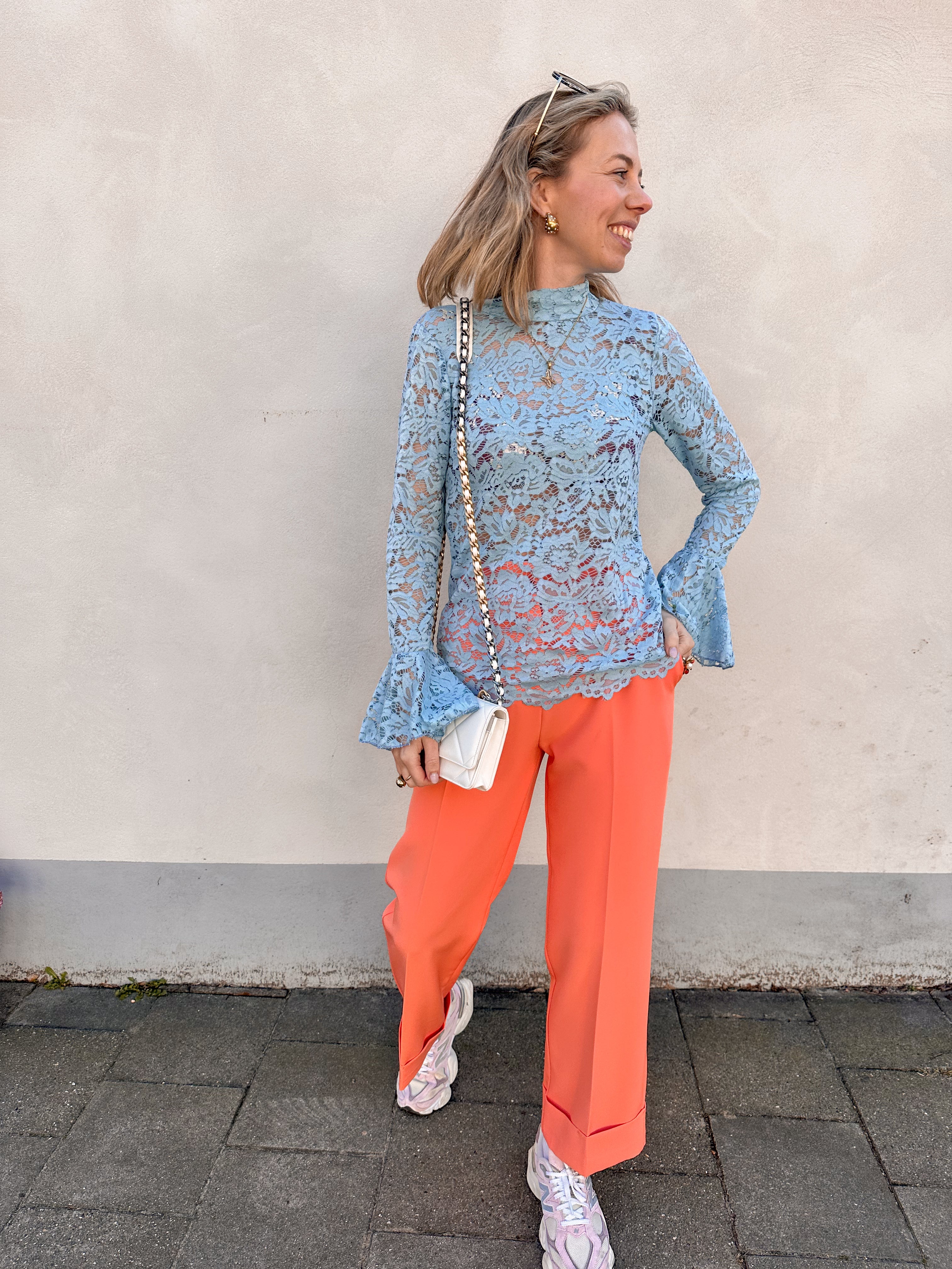 Carla kanten top blauw