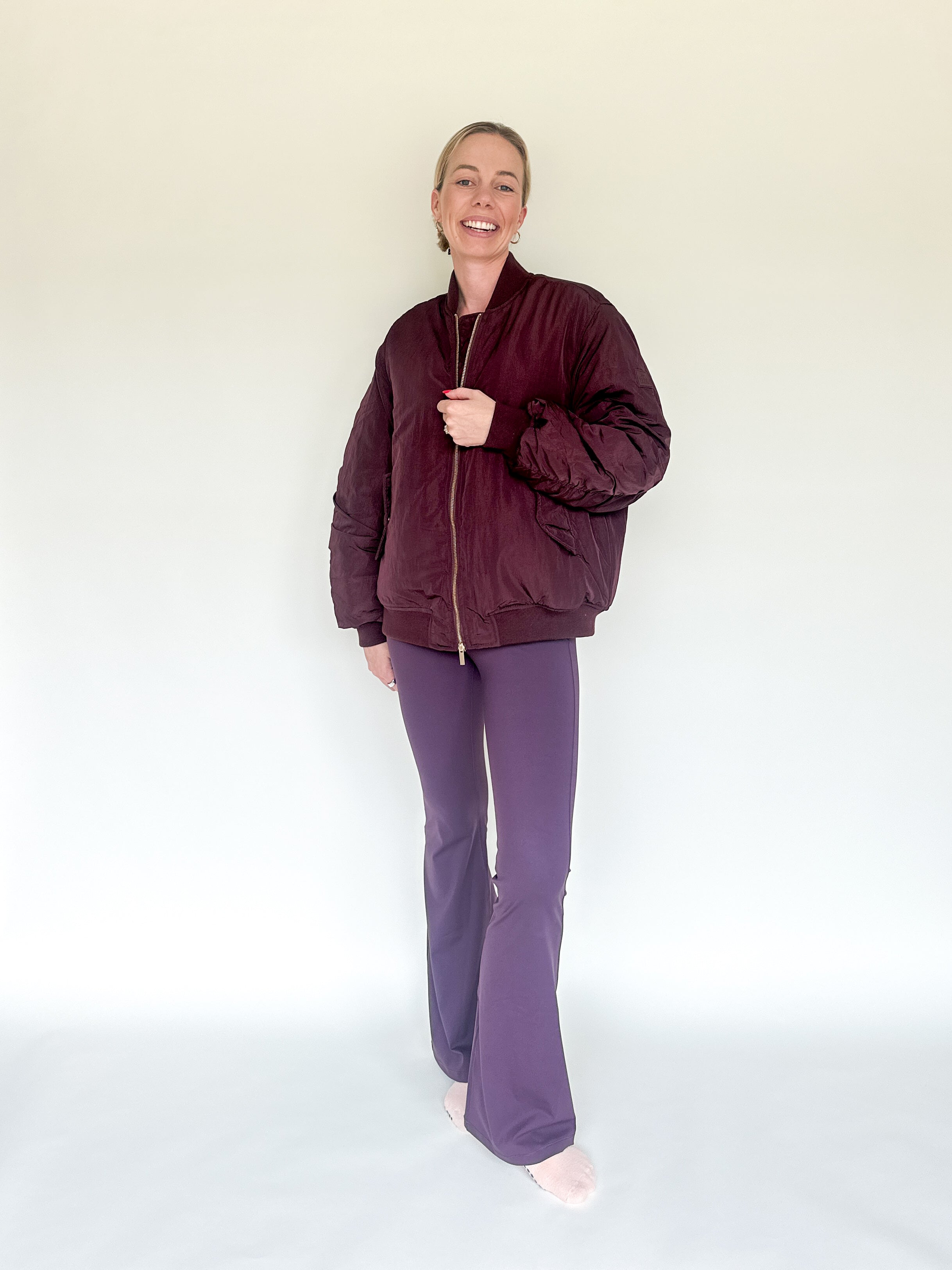Bruna flared legging mulberry wine The Lola Club