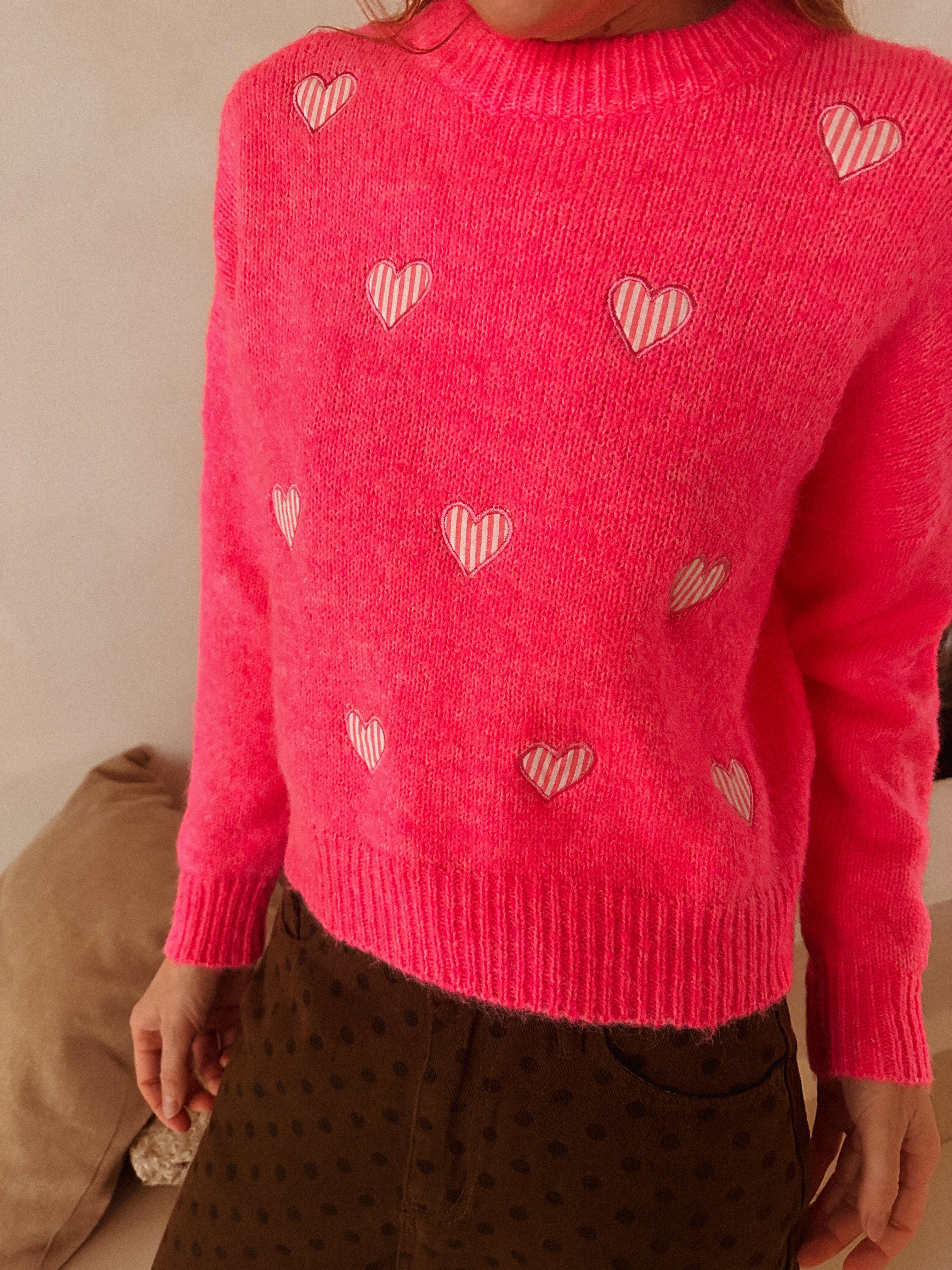 Leonie trui fluoroze hartjes