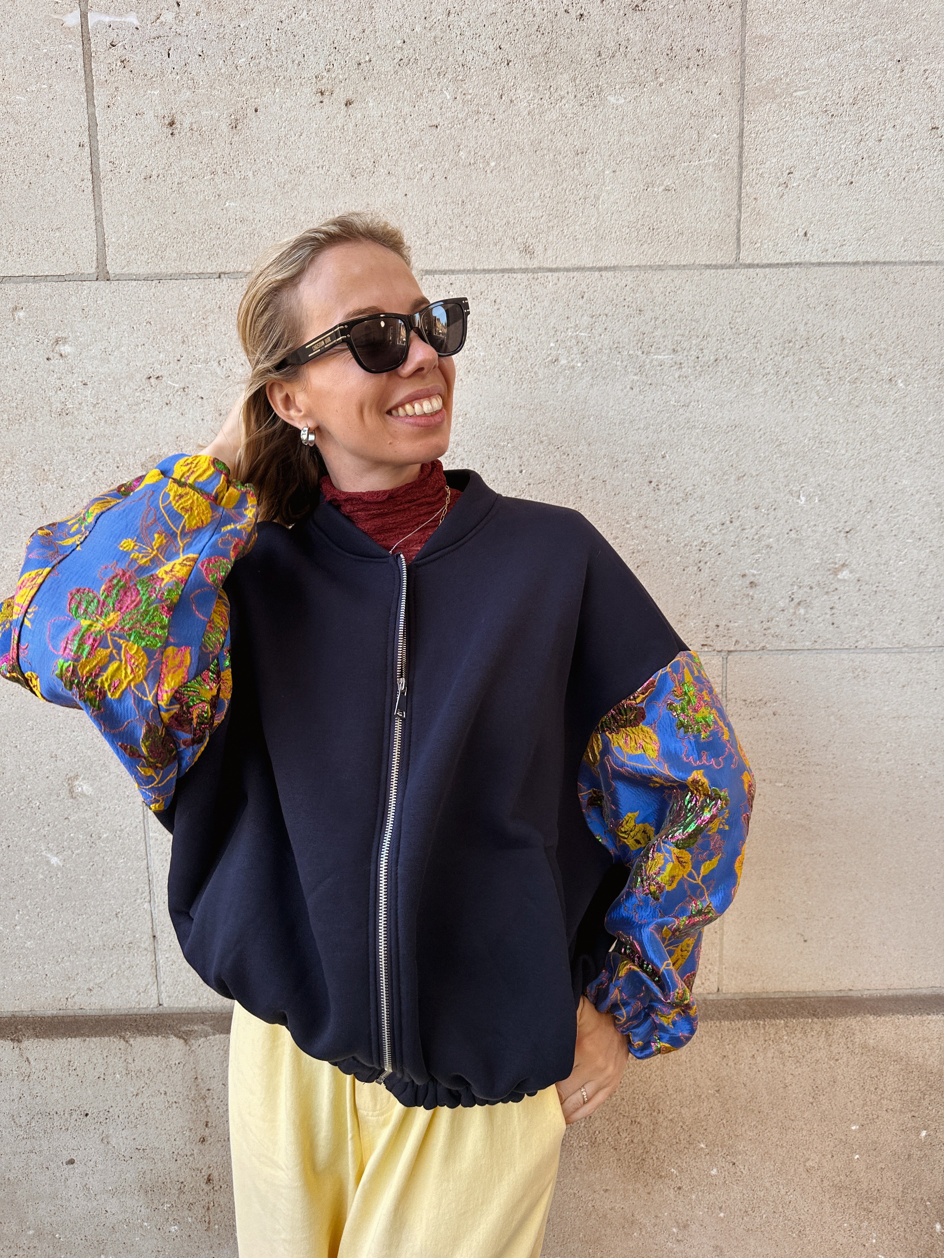 Félice bomber gilet met statement mouwen