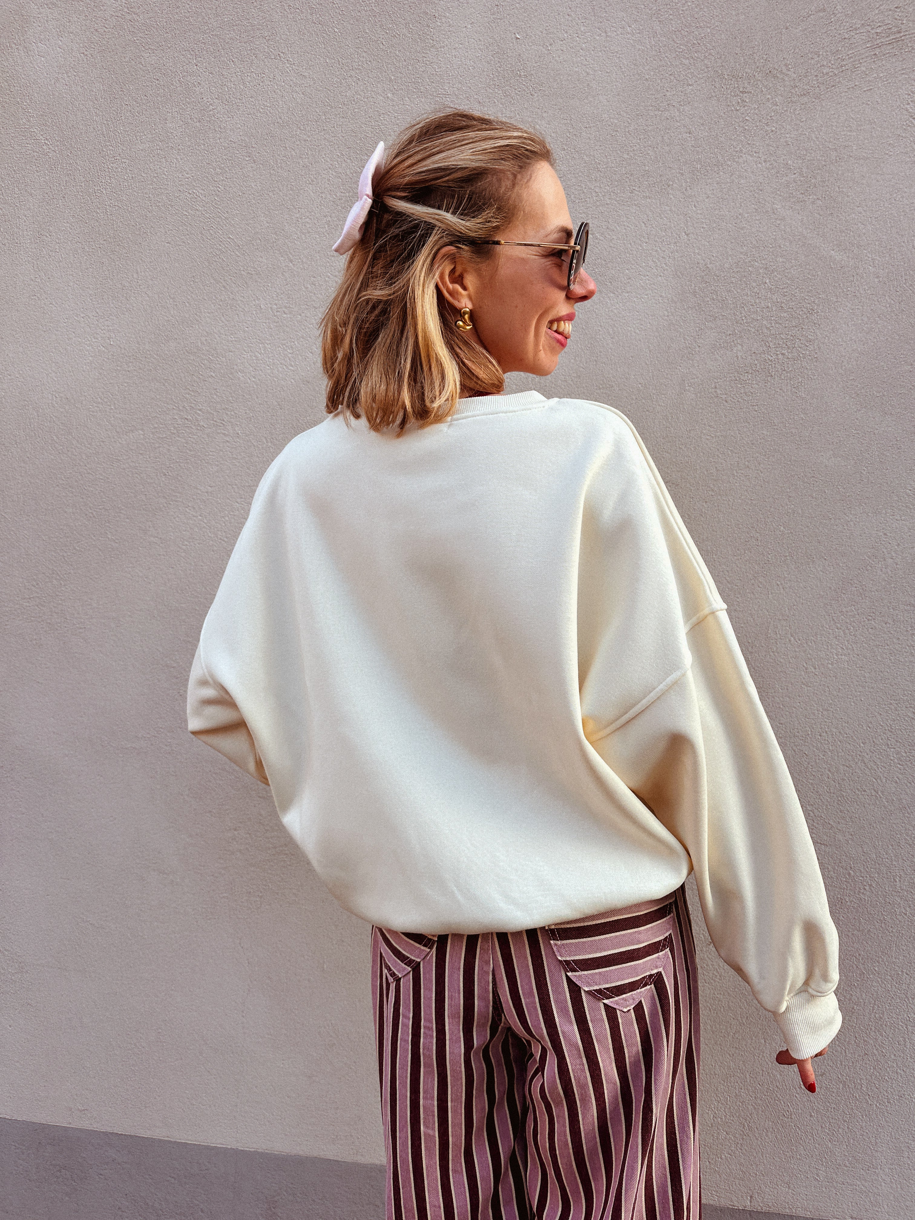 Sweater no drama club ecru