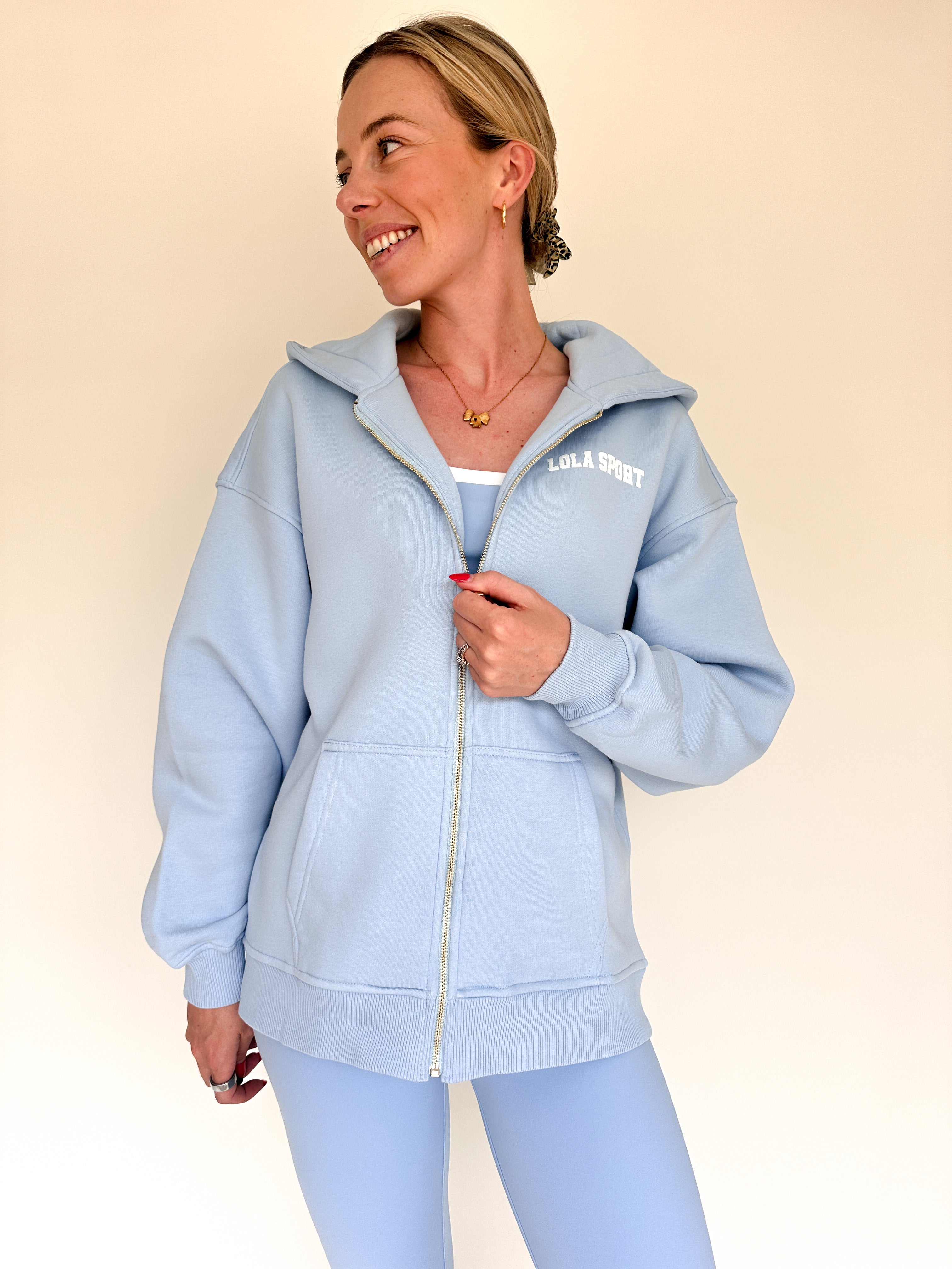 Stella zip hoodie icey blue The Lola Club