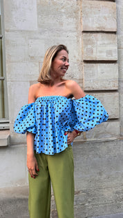 Off-shoulder blouse lichtblauw polkadot