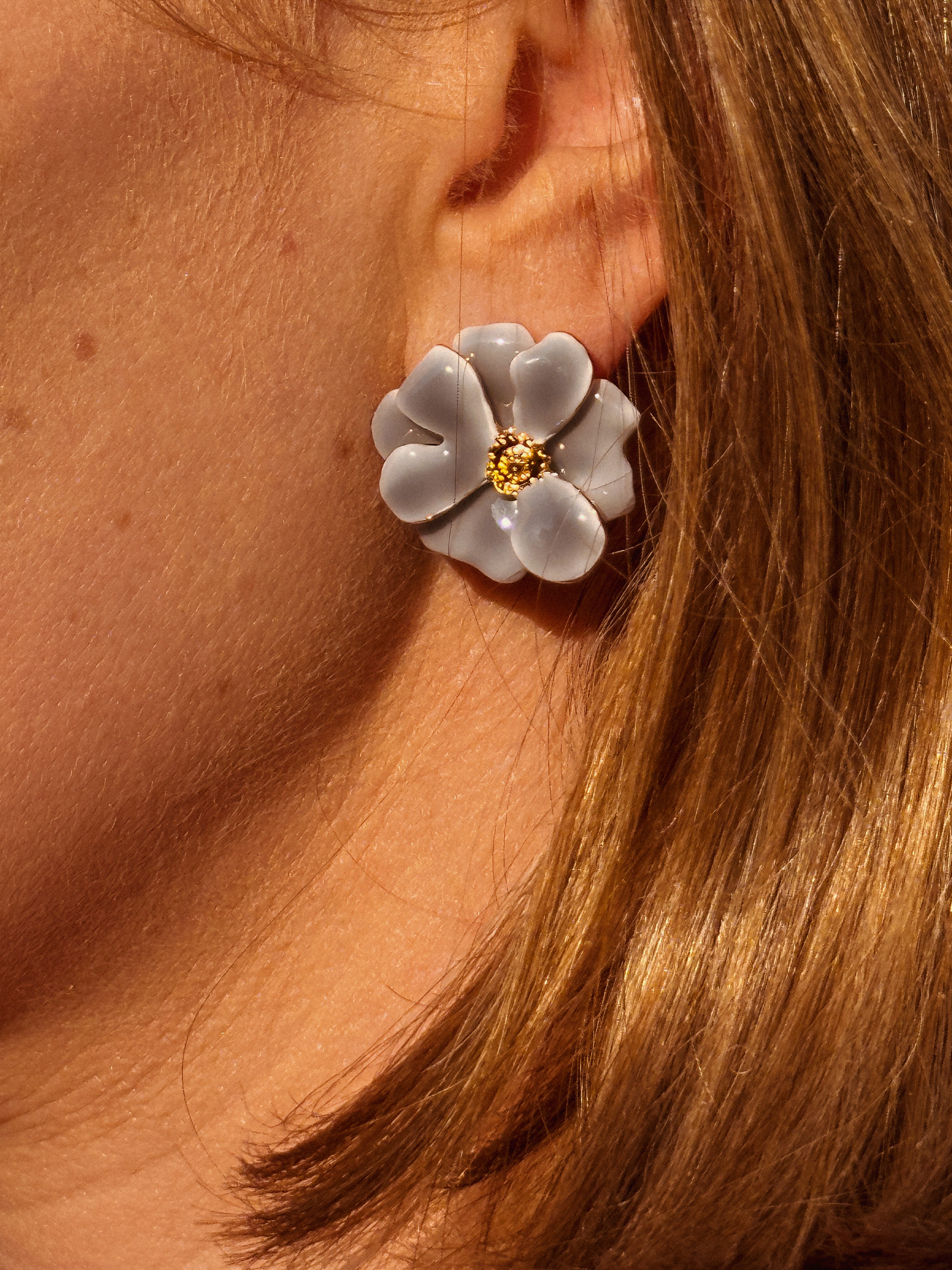 Poppy oorbellen grijsblauw