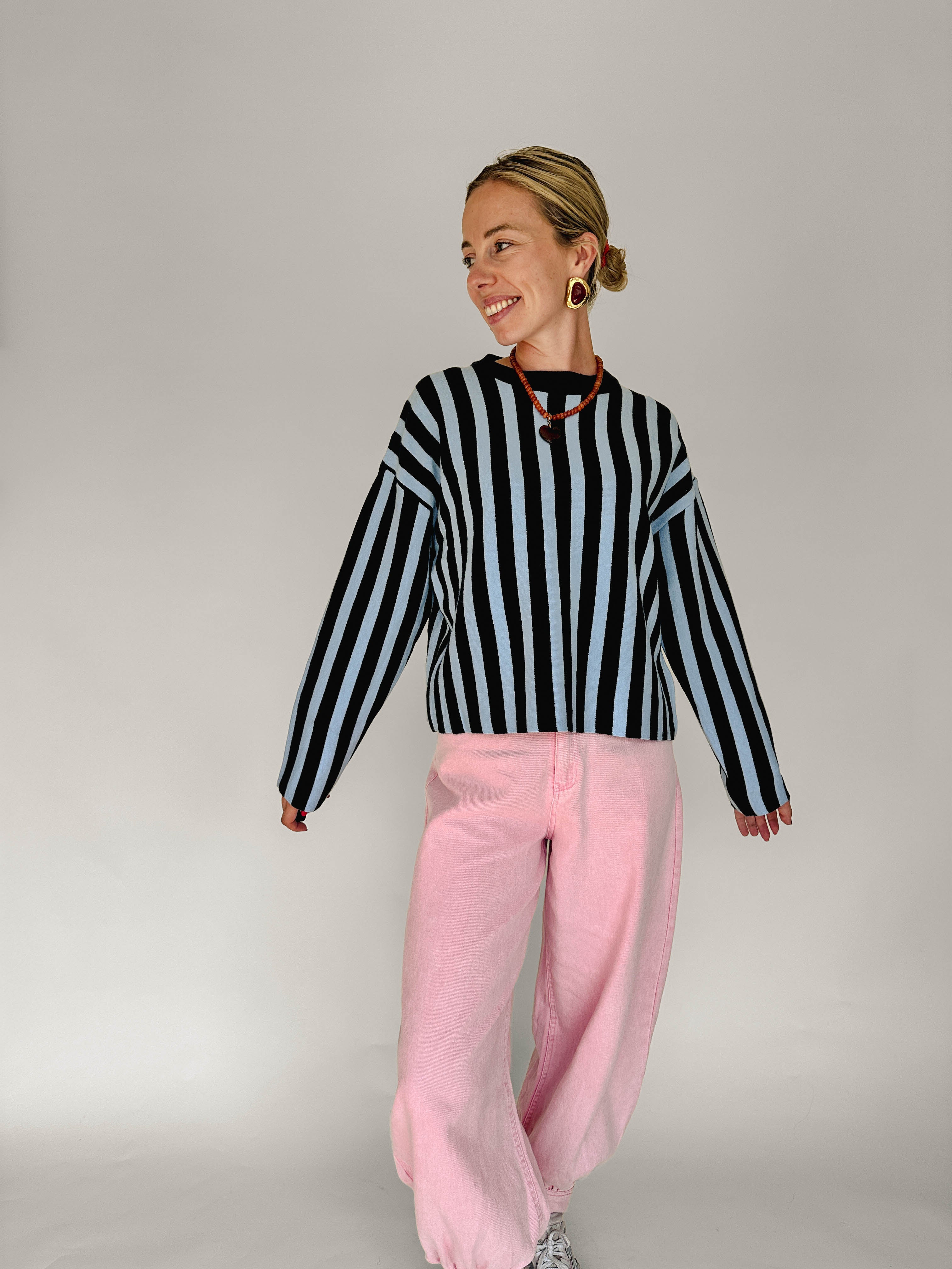 Mila blauw gestreepte trui