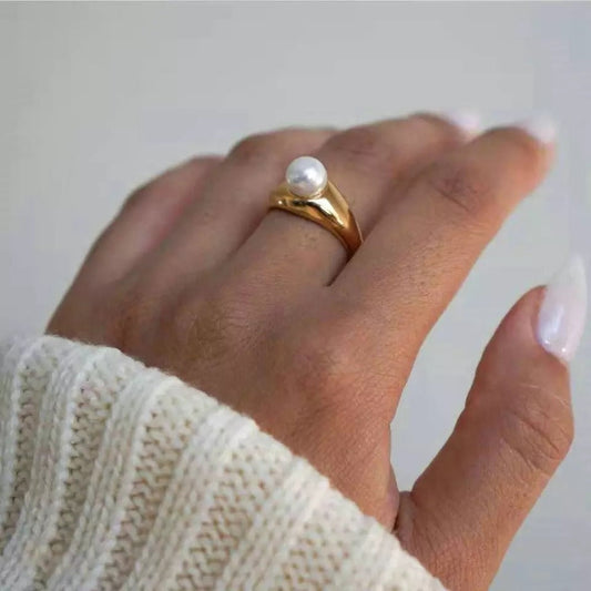 The Obsession Pearl Ring